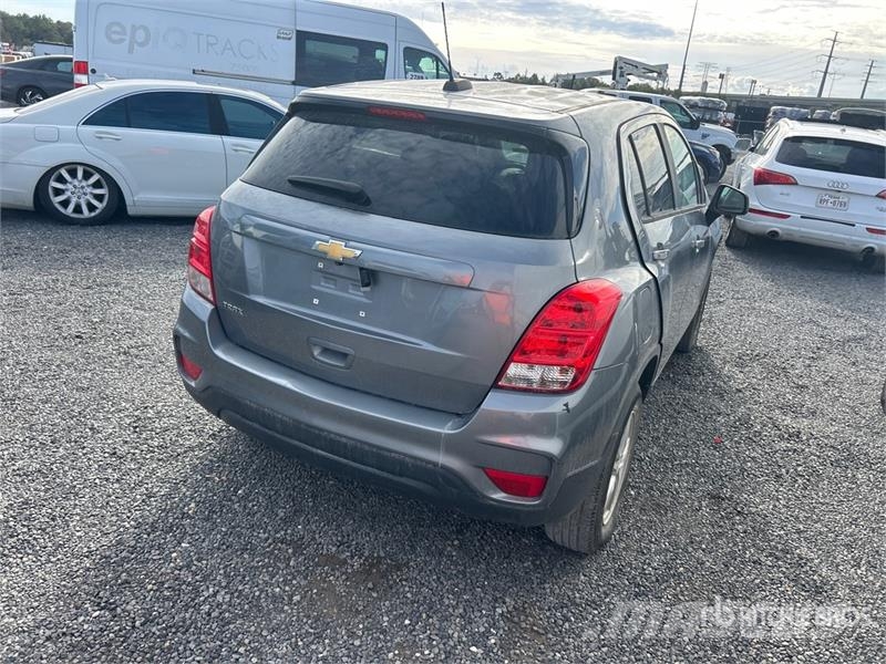 Chevrolet Trax 2WD SUV (Inoperable) Otomobiller