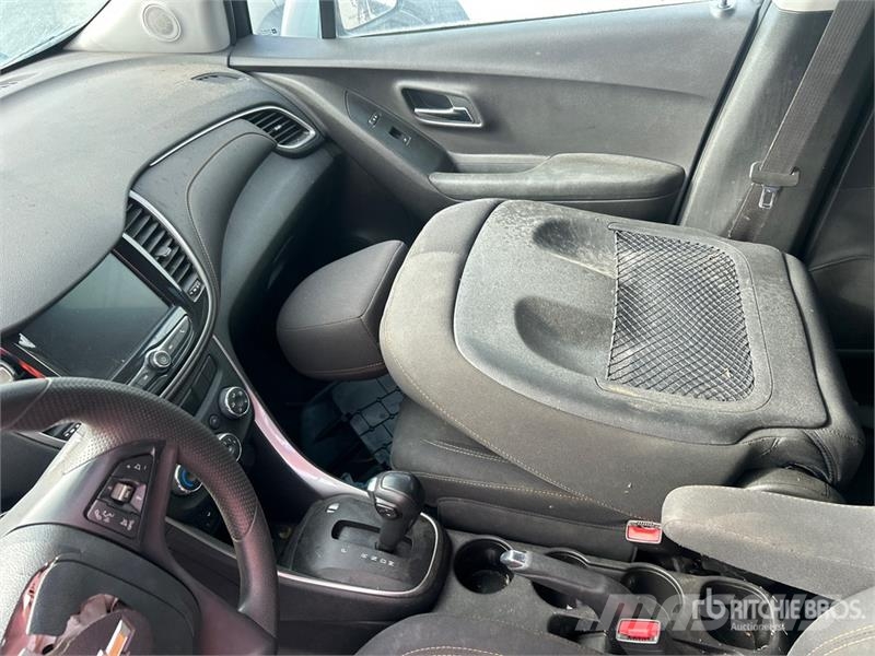 Chevrolet Trax 2WD SUV (Inoperable) Otomobiller