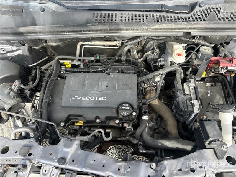 Chevrolet Trax 2WD SUV (Inoperable) Otomobiller