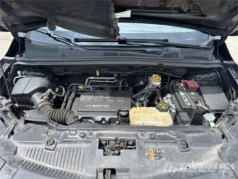 Chevrolet Trax 2WD SUV Cars