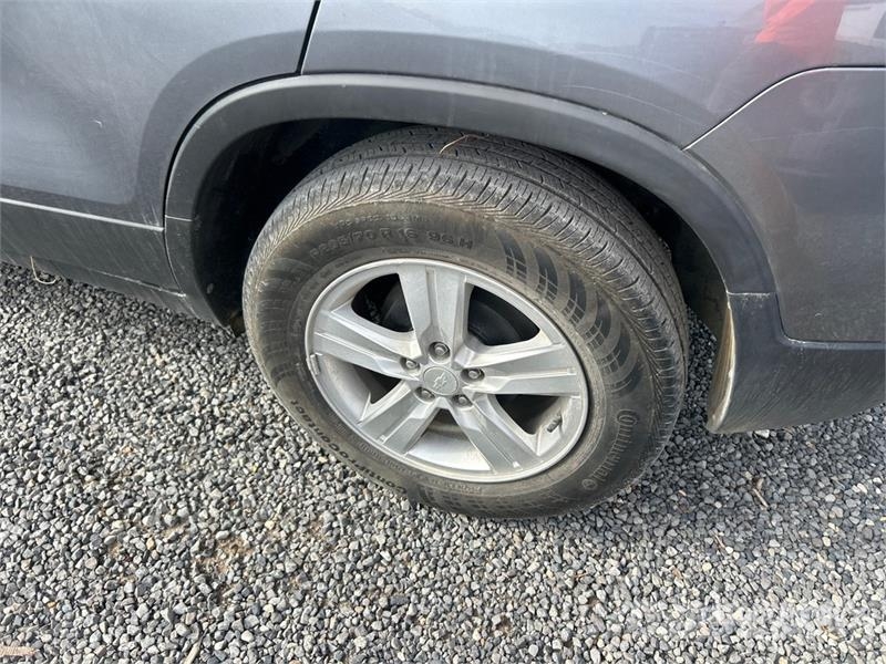 Chevrolet Trax 2WD SUV (Inoperable) Otomobiller