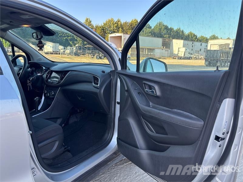 Chevrolet Trax 2WD SUV Sõiduautod