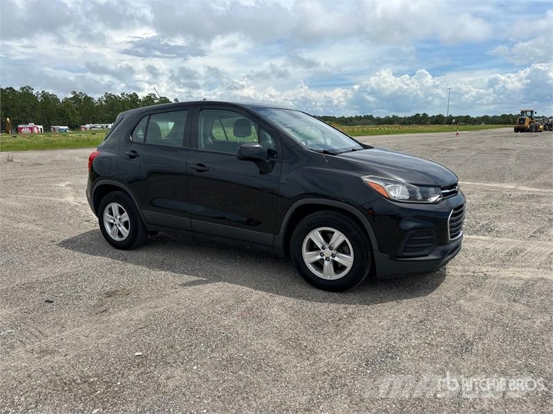 Chevrolet Trax 2WD SUV Samochody osobowe