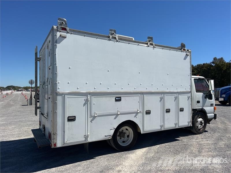 Chevrolet W45042 4x2 Moving Van Truck Skapbiler