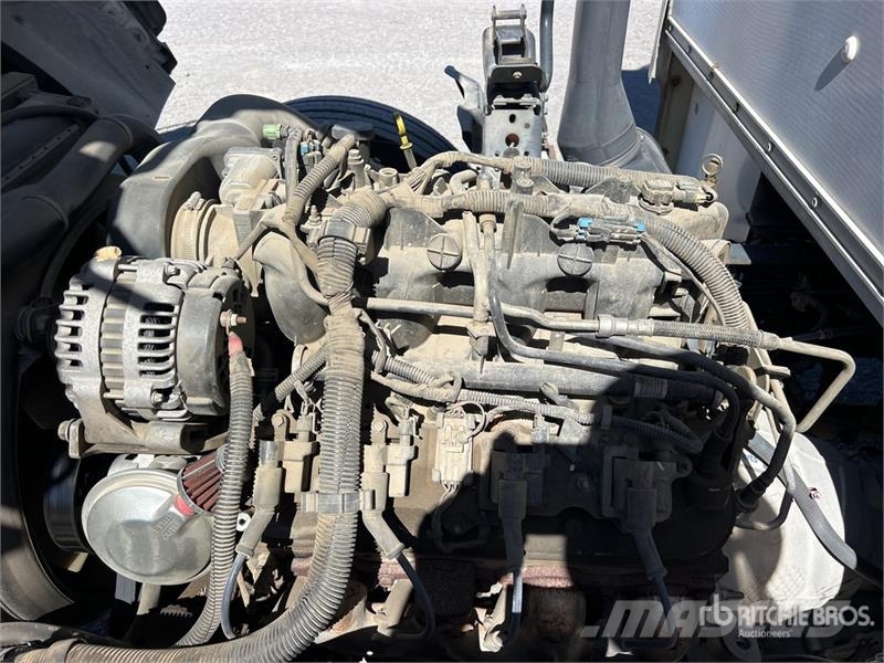 Chevrolet W45042 4x2 Moving Van Truck Skapbiler