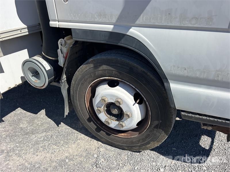 Chevrolet W45042 4x2 Moving Van Truck Skapbiler