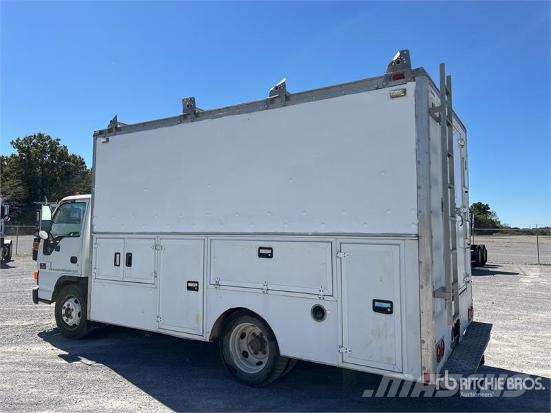 Chevrolet W45042 4x2 Moving Van Truck Skapbiler