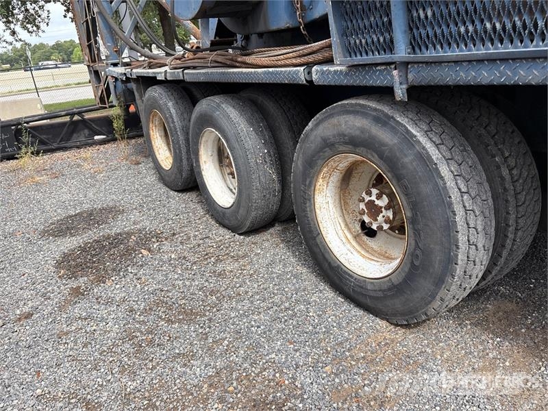 Chicago Mfg. 201-1353A 10x4 Work Over Rig Procesapparatuur en machines
