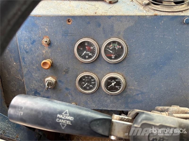 Chicago Mfg. 201-1353A 10x4 Work Over Rig Procesapparatuur en machines