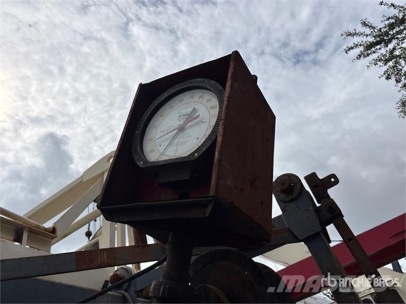Chicago Mfg. 201-1353A 10x4 Work Over Rig Procesapparatuur en machines