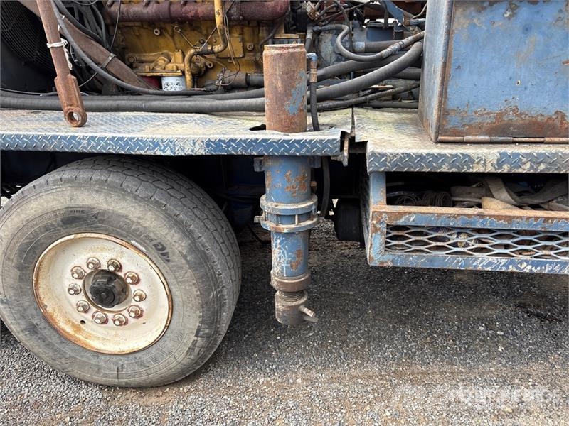 Chicago Mfg. 201-1353A 10x4 Work Over Rig Procesapparatuur en machines