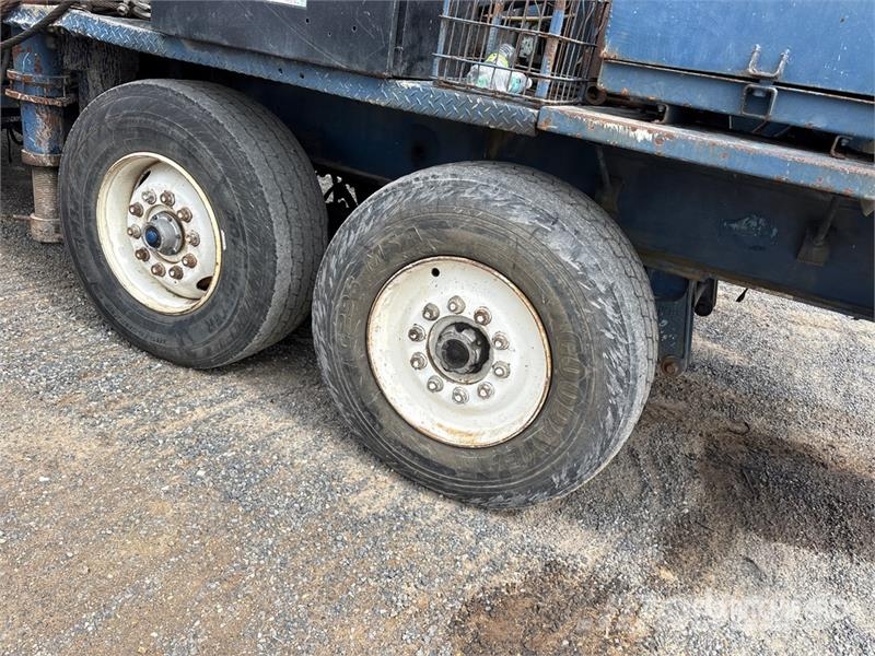 Chicago Mfg. 201-1353A 10x4 Work Over Rig Procesapparatuur en machines