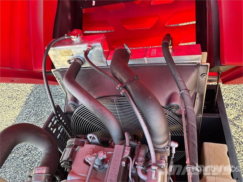 Chicago Pneumatic 185 CFM 185 cfm Mobile Air Compressor Compressors