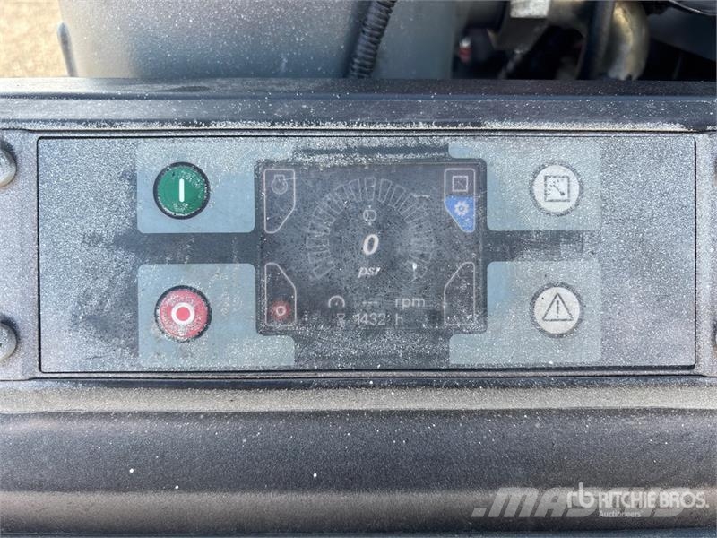 Chicago Pneumatic 185 CFM 185 cfm Mobile Air Compressor Compressors