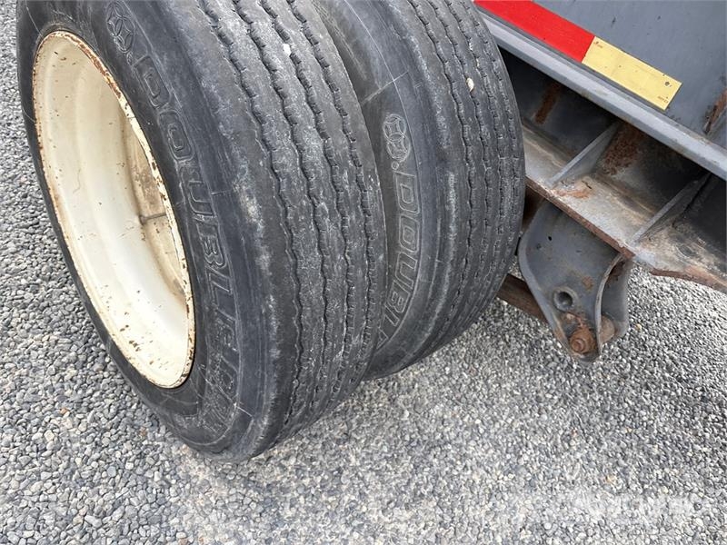 Chief Transportation Product 46 ft T/A Extendable Contai Kontejnerske prikolice