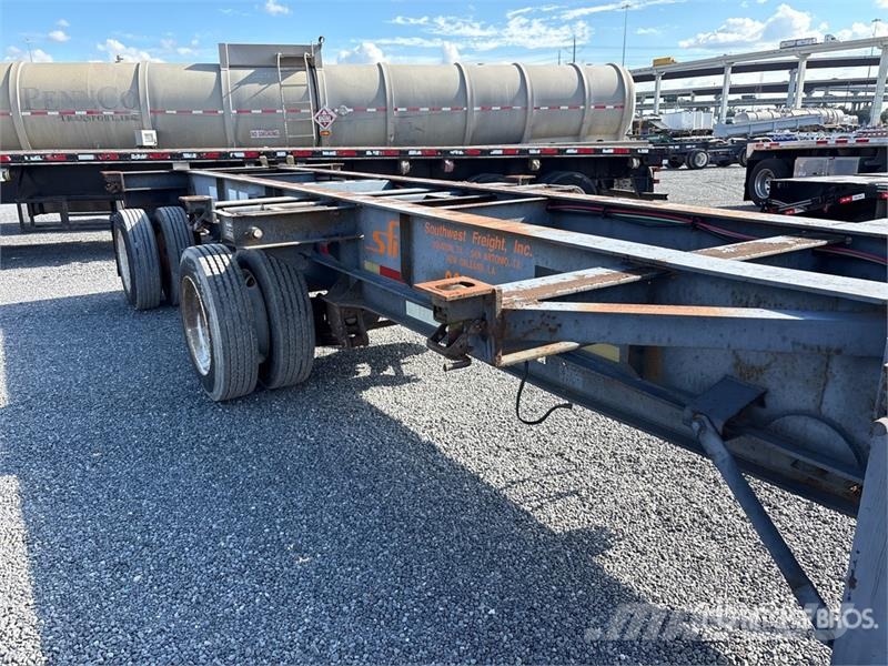 Chief Transportation Product 40 ft T/A Extendable Contai Containerchassis