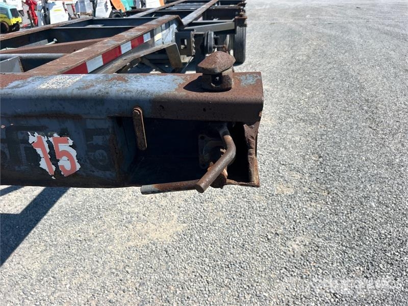 Chief Transportation Product Spread Axle T/A Extendable  Containerchassis