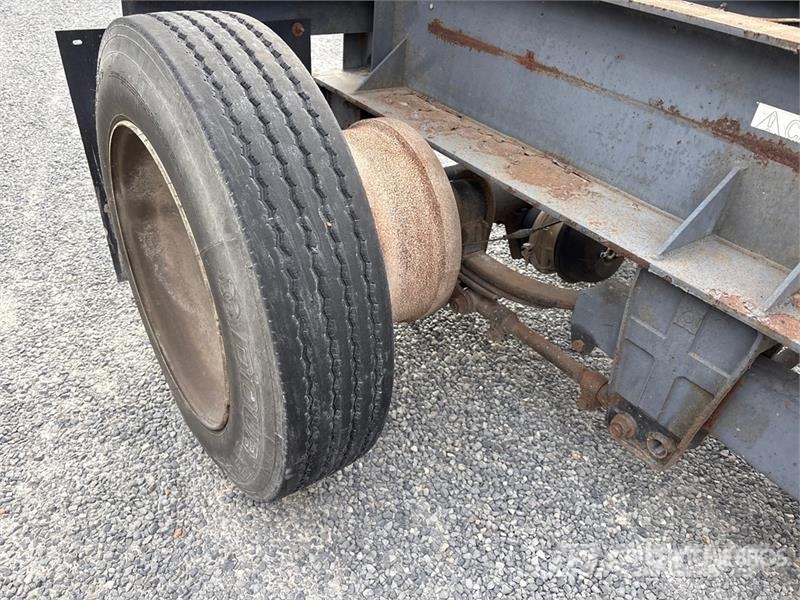Chief Transportation Product 46 ft T/A Extendable Contai Kontejnerske prikolice