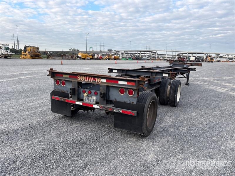 Chief Transportation Product 46 ft T/A Extendable Contai Kontejnerske prikolice