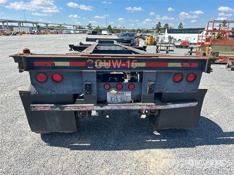 Chief Transportation Product Spread Axle T/A Extendable  Containerchassis