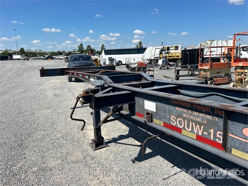 Chief Transportation Product Spread Axle T/A Extendable  Containerchassis
