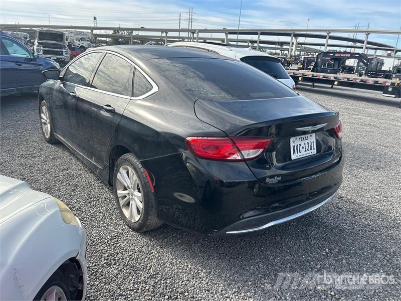 Chrysler 200 Voiture