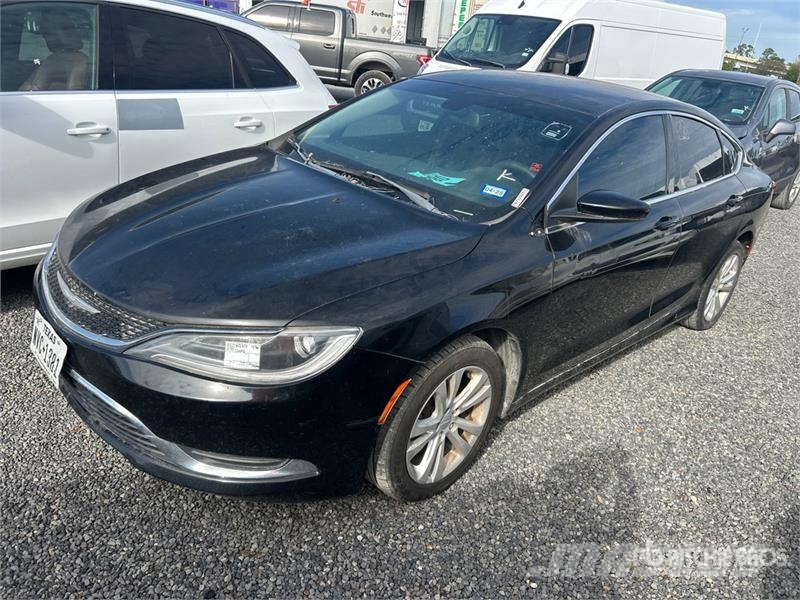 Chrysler 200 Voiture