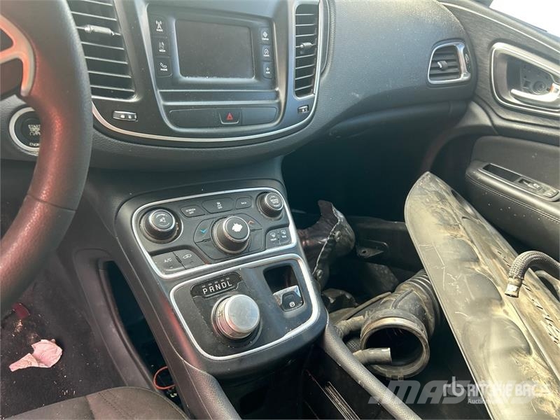 Chrysler 200 Voiture