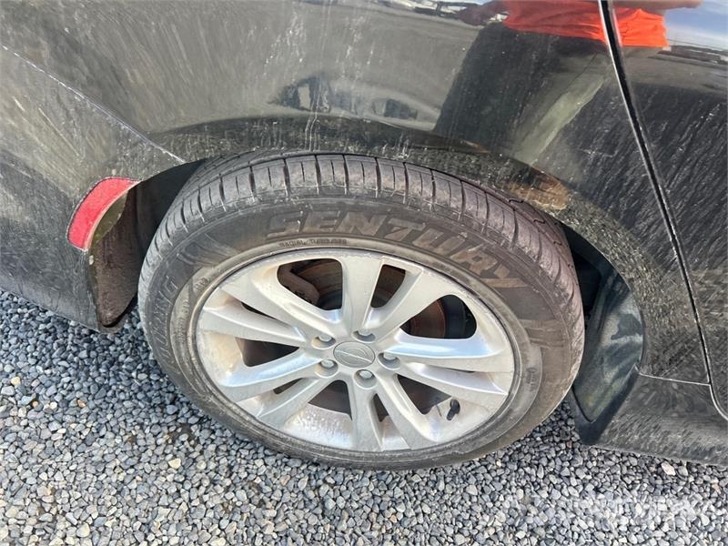 Chrysler 200 Voiture