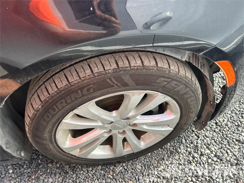 Chrysler 200 Voiture