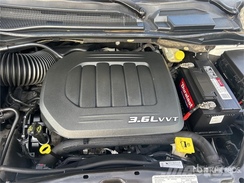 Chrysler Town & Country Minivan Otomobiller