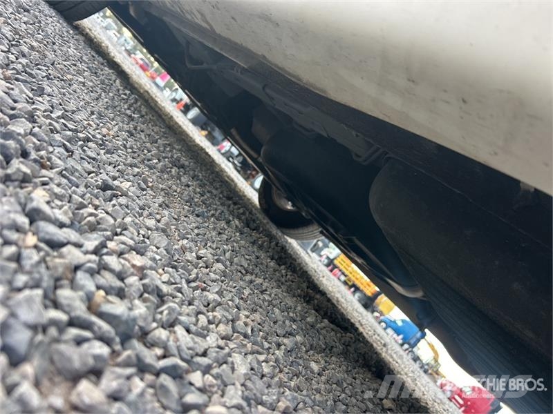 Chrysler Town & Country Minivan Otomobiller