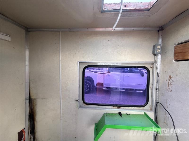 CIMC 9 ft 7 in x 3 ft 7 in Control Room Container Kmetijstvo - drugo