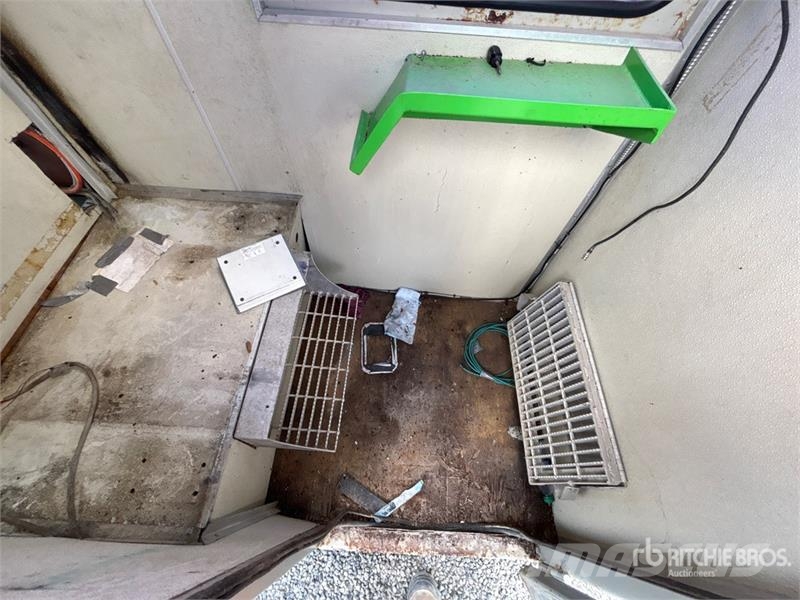 CIMC 9 ft 7 in x 3 ft 7 in Control Room Container Kmetijstvo - drugo