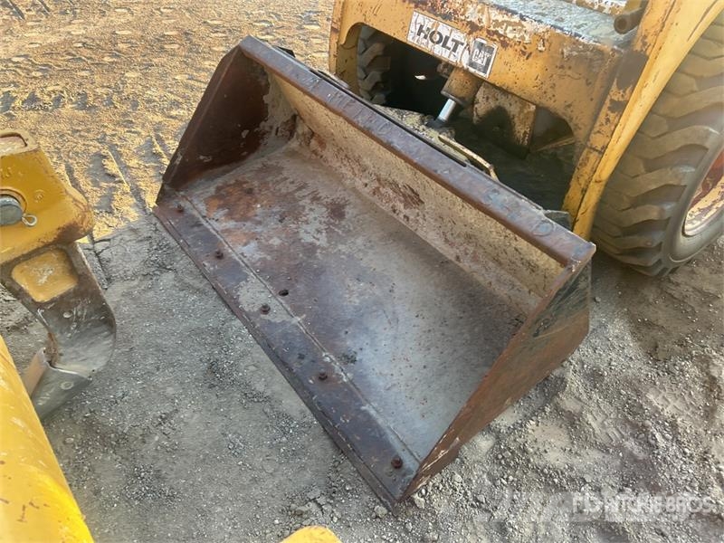 Clark Bobcat 631 Skid Steer Loader Skid steer mini utovarivači