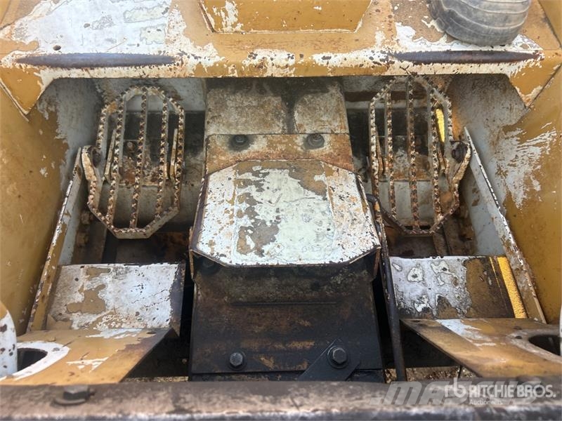 Clark Bobcat 631 Skid Steer Loader Skid steer mini utovarivači