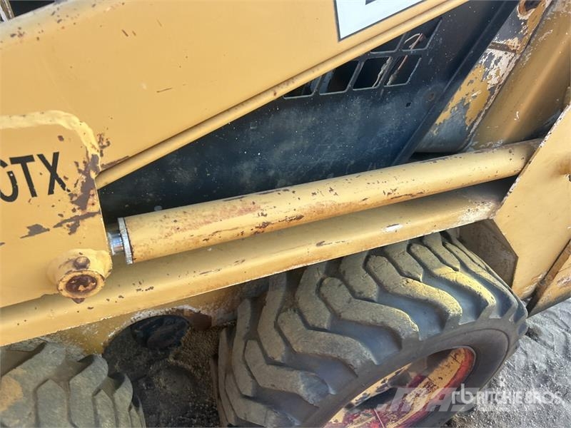 Clark Bobcat 631 Skid Steer Loader Skid steer mini utovarivači