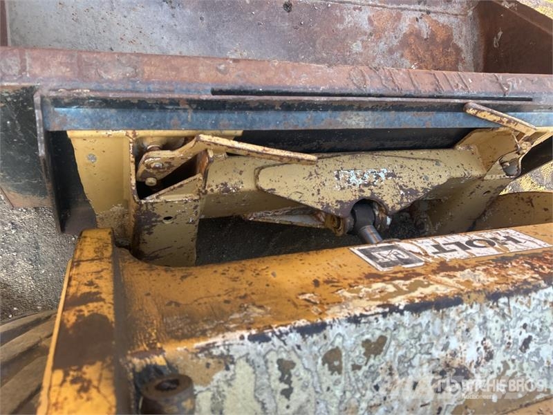 Clark Bobcat 631 Skid Steer Loader Skid steer mini utovarivači