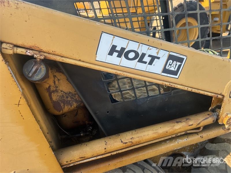 Clark Bobcat 631 Skid Steer Loader Skid steer mini utovarivači