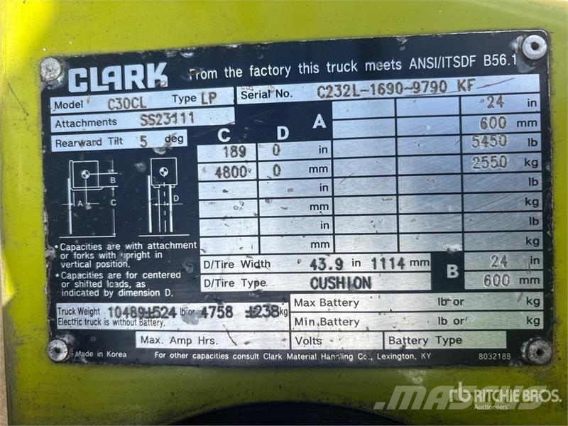 Clark C30CL 5450 lb Cushion Tire Forklift Інше