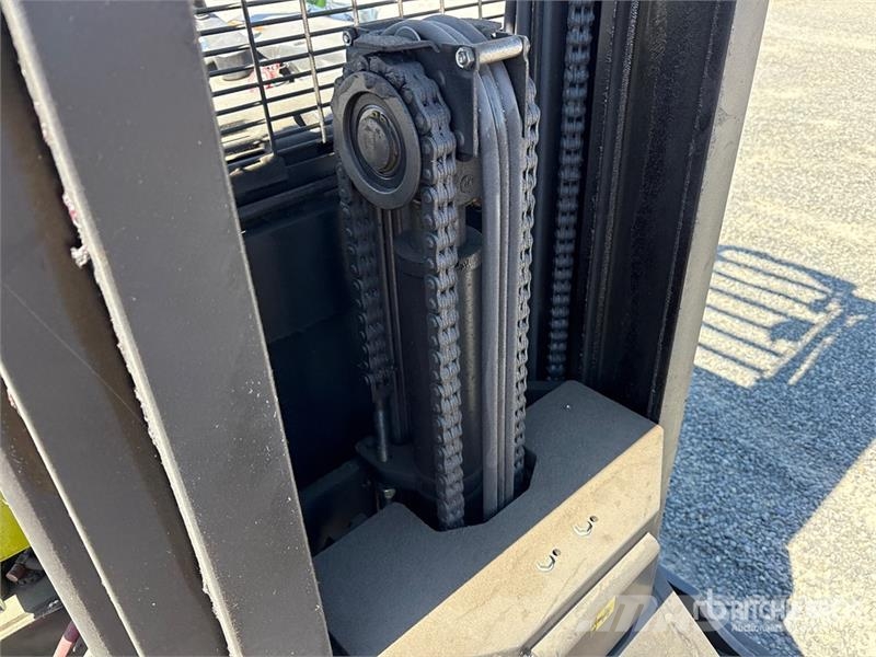 Clark NPX20 3800 lb Forklift Empilhadores - Outros