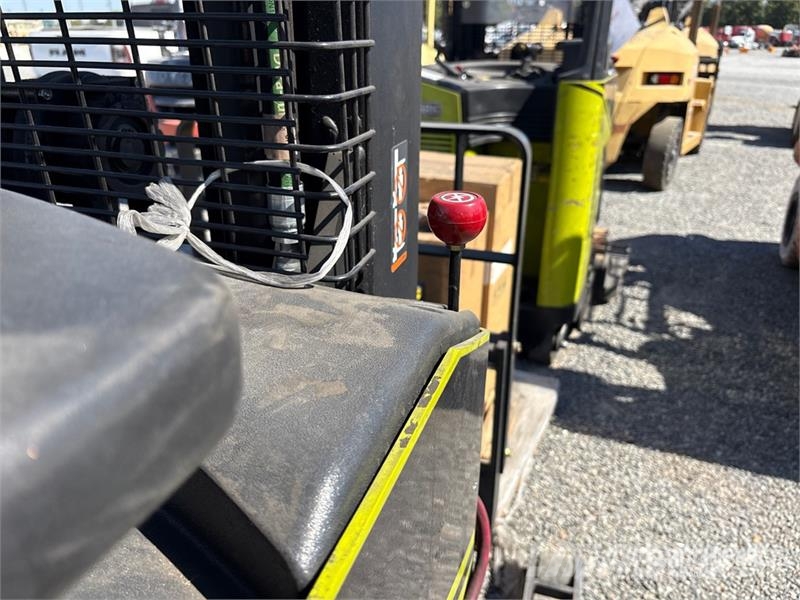 Clark NPX20 3800 lb Forklift Empilhadores - Outros