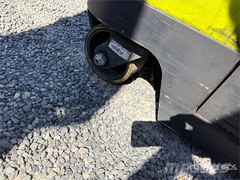 Clark NPX20 3800 lb Forklift Empilhadores - Outros