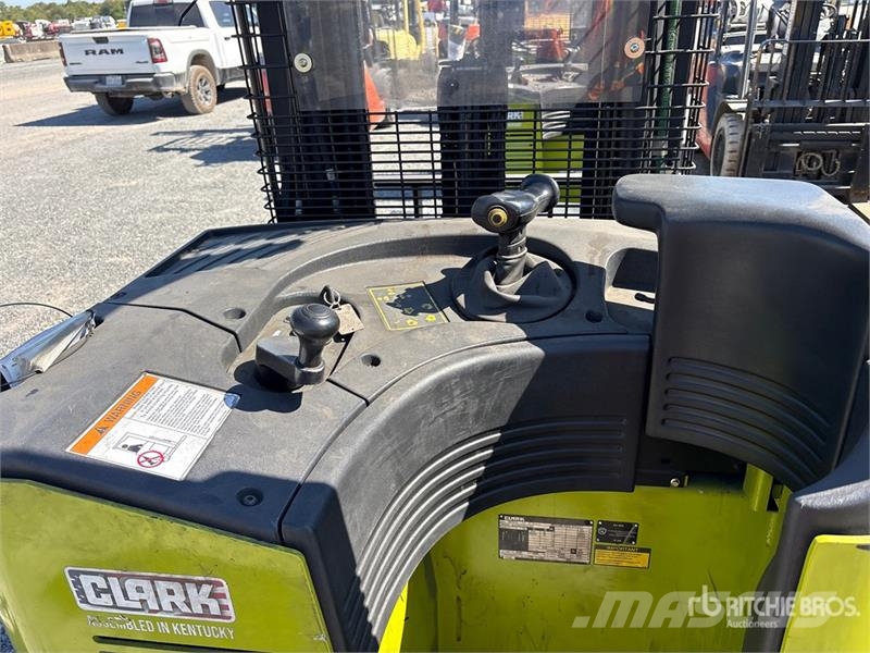 Clark NPX20 3800 lb Forklift Empilhadores - Outros