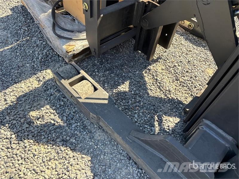 Clark NPX20 3800 lb Forklift Empilhadores - Outros