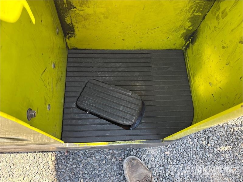 Clark NPX20 4000 lb Electric Forklift Električni viljuškari