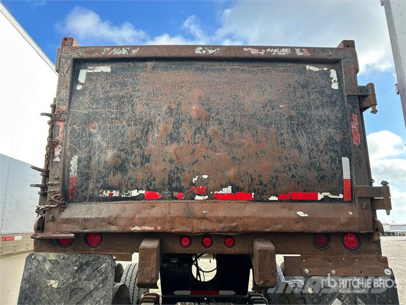 Clement HL3228 32 ft T/A Frameless End Dump Trailer (Inope 自卸拖车