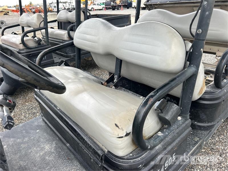 Club Car Carryall 1700 4x4 Utility Vehicle ユーティリティー機械