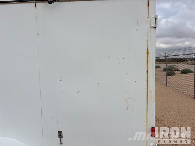 CM C52404600260 16 ft T/A Enclosed Trailer Причепи-фургони