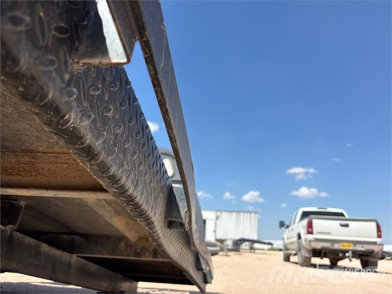 CM RD-02845842 Truck Flatbed Body Фургони

